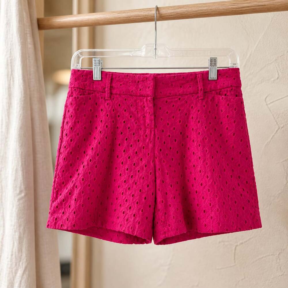 The Limited Pink Eyelet Shorts Size 6